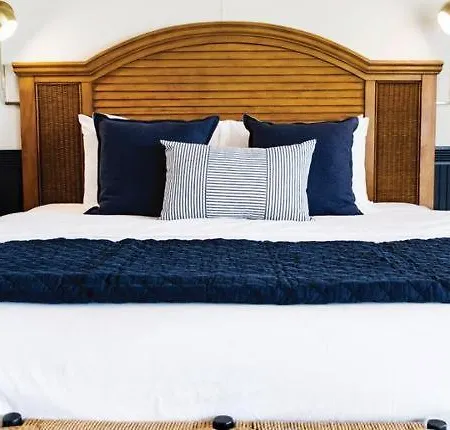 Wylder Hotel - Tilghman Island Room photo