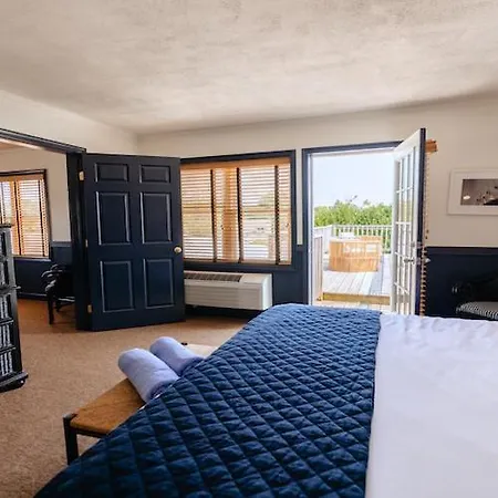 Wylder Hotel - Tilghman Island Room photo
